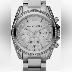 Michael Kors Silver Chronograph Watch with new battery MK 5165